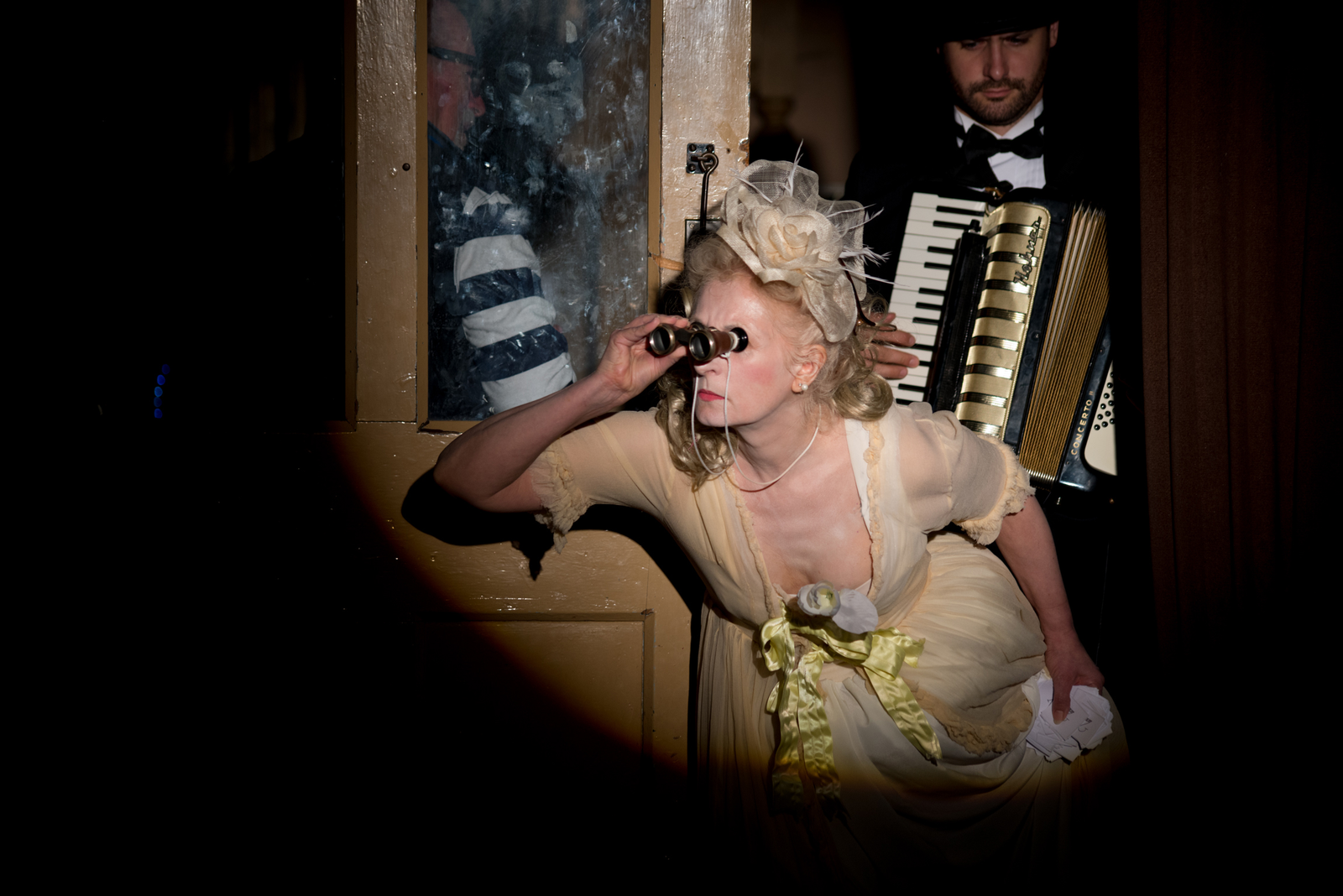 Performance-Jowonder And The Psychic Tea Leaves