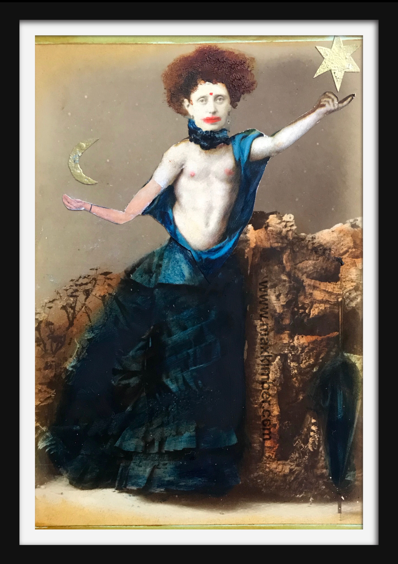 She Held The Moon & Stars